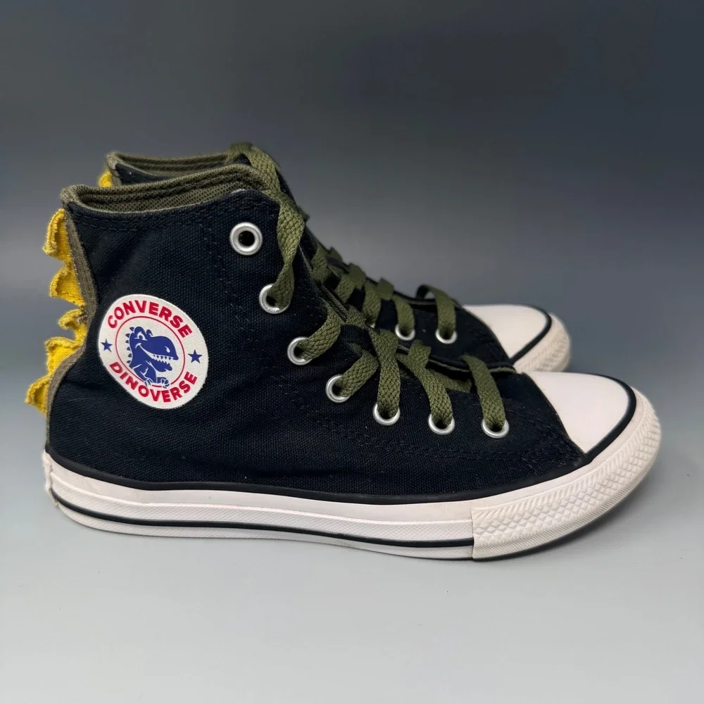 Converse‎ Dinoverse Chuck Taylor All Star Junior Size 2 Black High Top 665349C